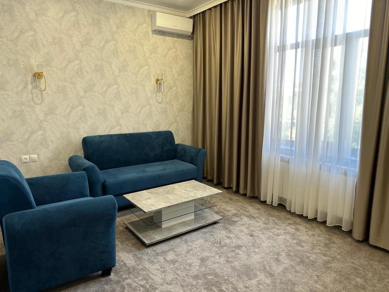Grand Way Hotel Тараз Экстерьер фото